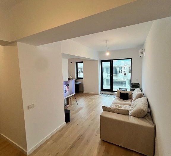 For sale | 2 rooms apartment | Pipera Plaza | Free heating - Poză 2