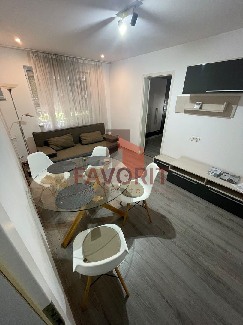 2 camere | zona centrala | mobilat | loc de parcare | centrala proprie - Poză 3