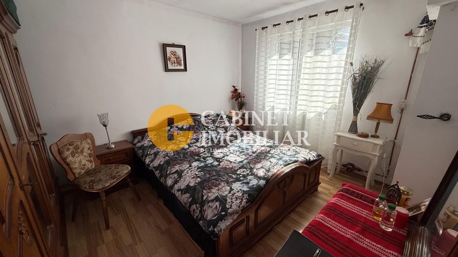 Aroneanu - Casa la asfalt - 420mp teren - 3 camere - Canalizare - Poză 7