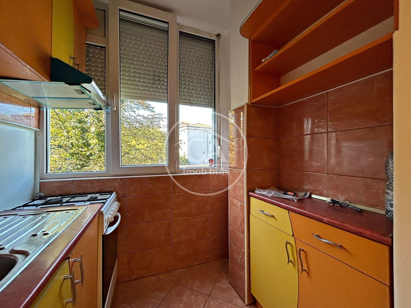 Apartament cu 2 camere de vanzare in zona Rogerius, Oradea - Poză 5