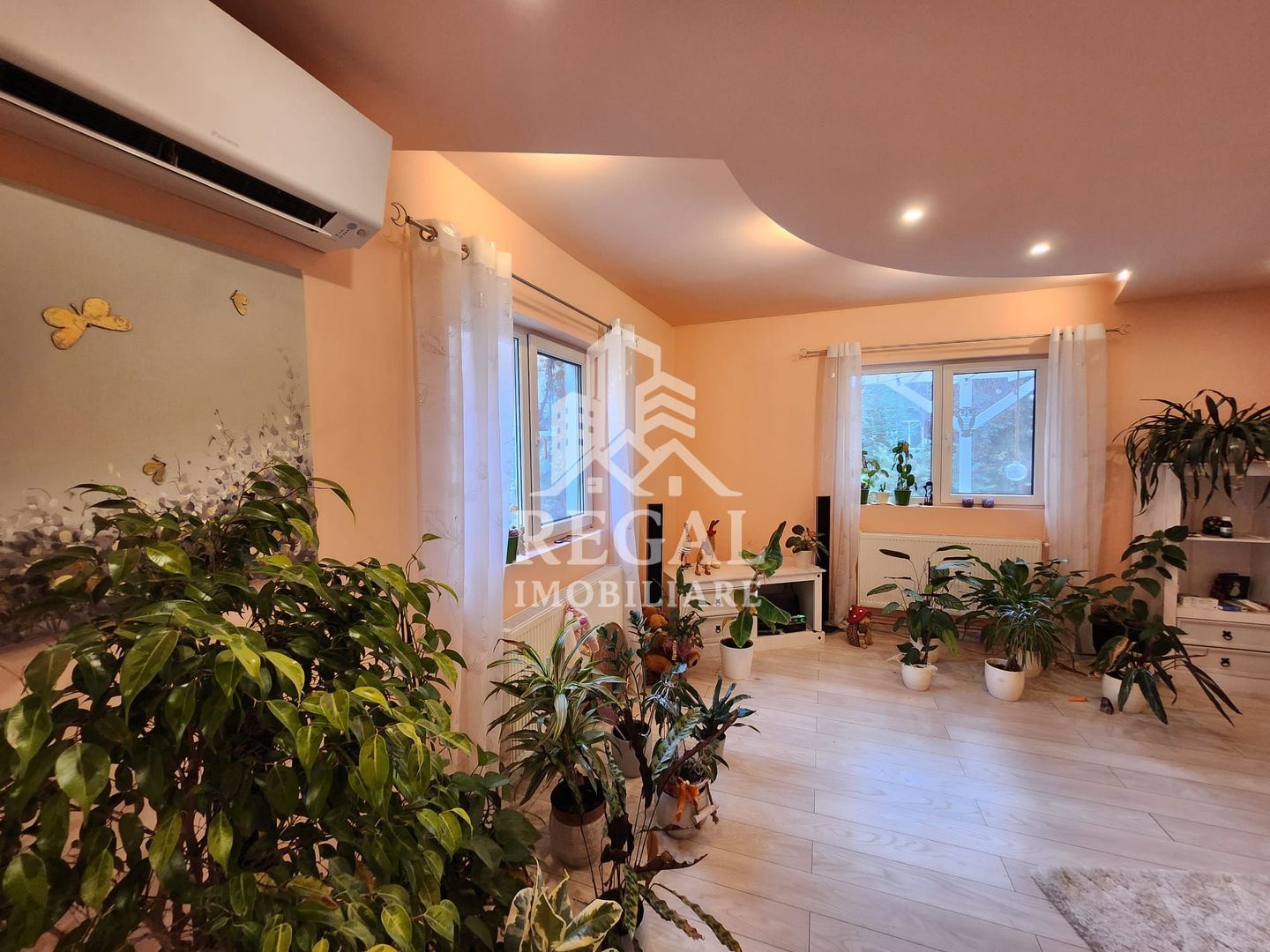 Casa cu patru camere in zona Chizid - Poză 9