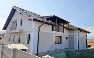 Casă 6 camere în Ciugud, dotări premium și design modern, 710 mp teren - Poză 4