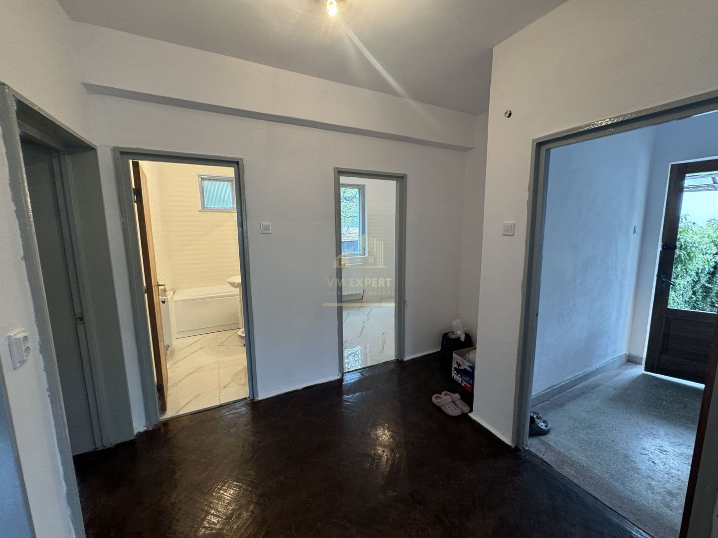 APARTAMENT IN CASA TIP DUPLEX 3 CAMERE+ TEREN 89 MP CAMPULUNG - Poză 6