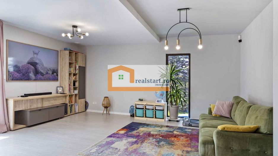 Prima inchiriere, Vila individuala cu teren de 400mp, zona de case noi - Poză 2