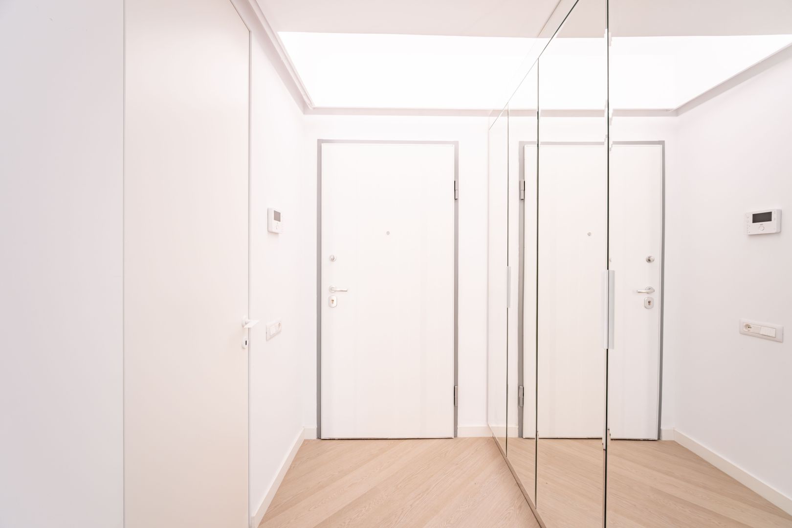 Apartament 3 camere I Design Unic I Cortina North - Poză 35