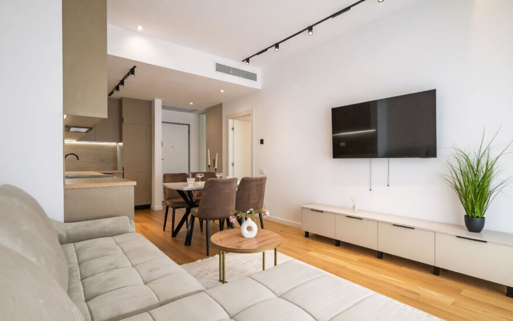 Apartament High End 2 camere Upsite I Loc de parcare si boxa - Poză 3