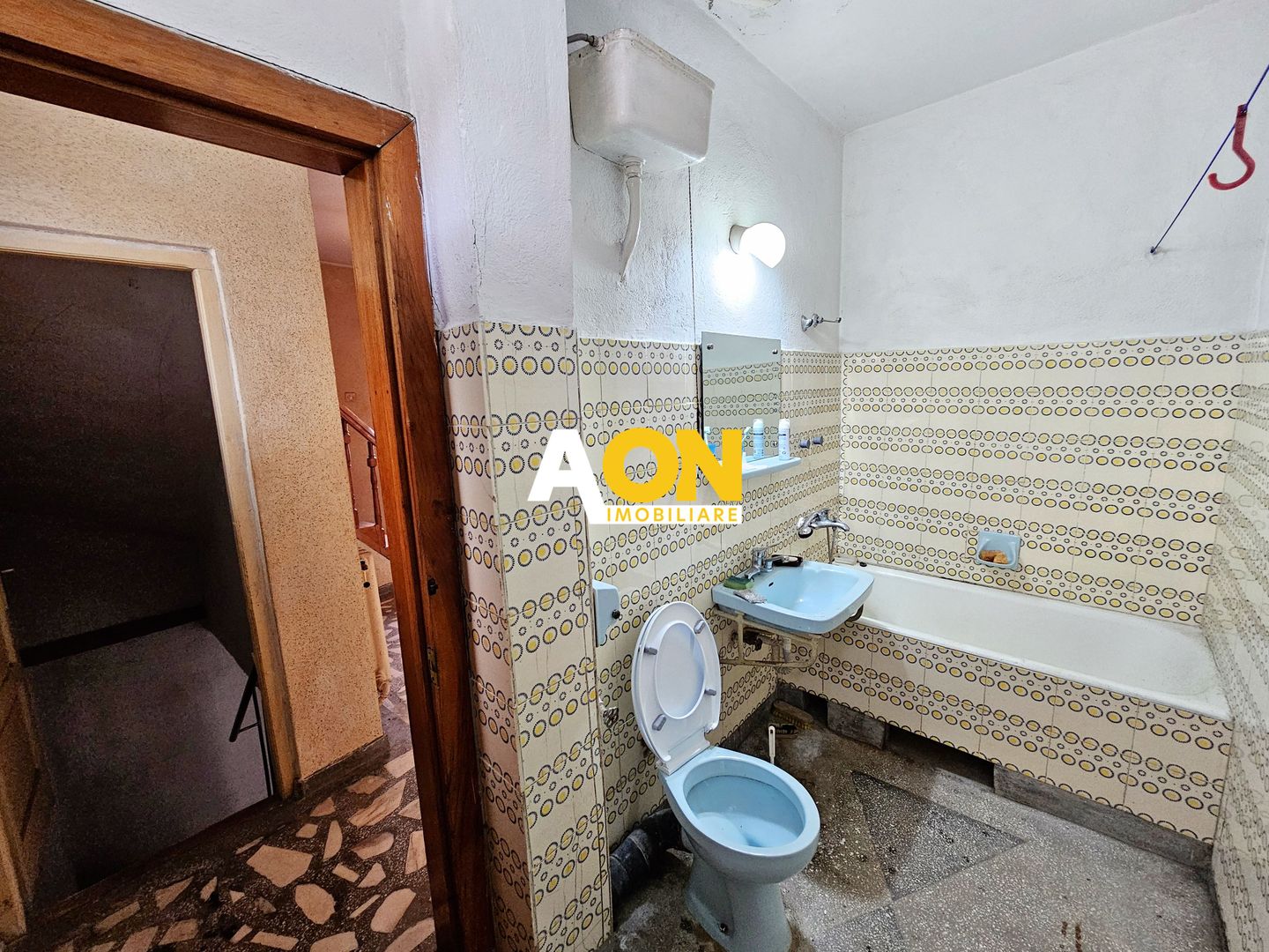 Casa tip duplex, 4 camere, garaj. Cetate, zona HCC - Poză 7