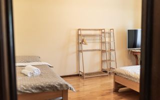 Casa 5 Camere, 2 Bai, 1900 mp Teren, Zona Oarda - Poză 8