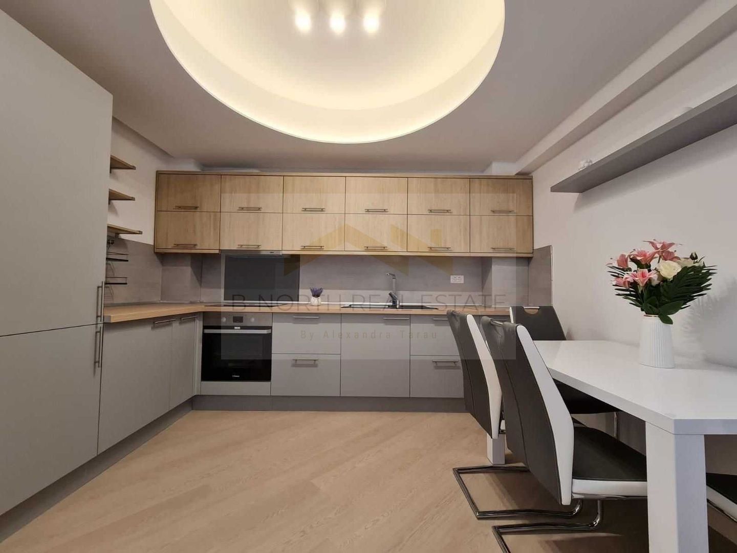 Apartament de închiriat 3 camere Cortina North Pipera | 78 mp | Etaj 1 | Terasă - Poză 3