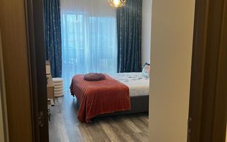 Apartament ultrafinisat 2 camere curte proprie si parcare in Selimbar - Poză 8