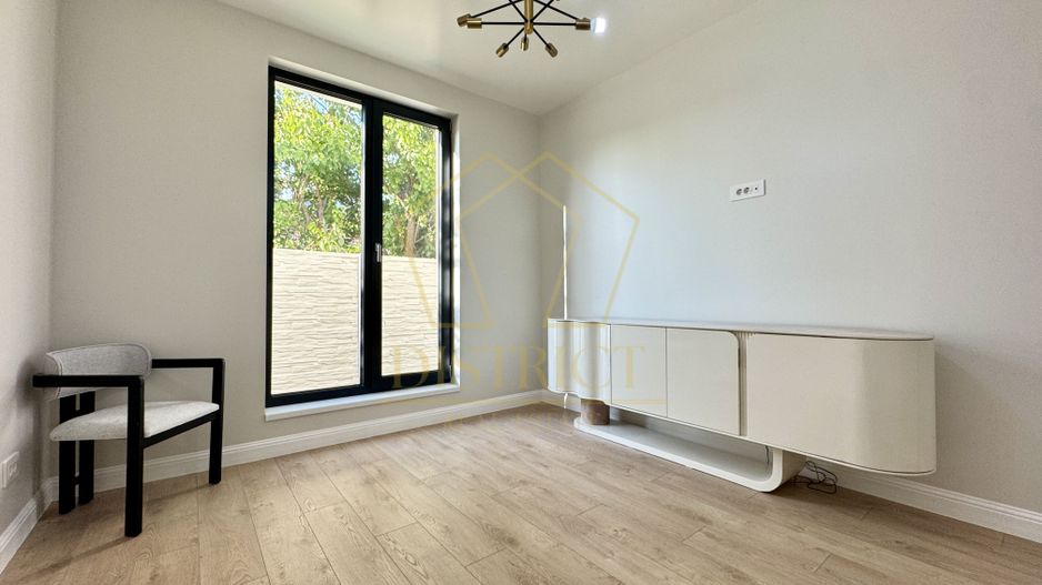 Casa individuala superba cu 4 camere, garaj | Sacalaz - Poză 13