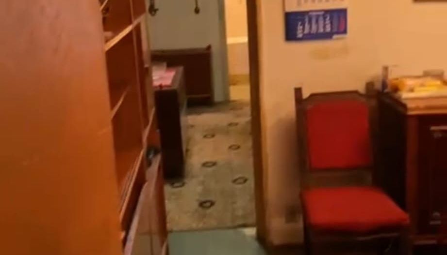 Apartament 4 camere de vanzare Apusului - Poză 4