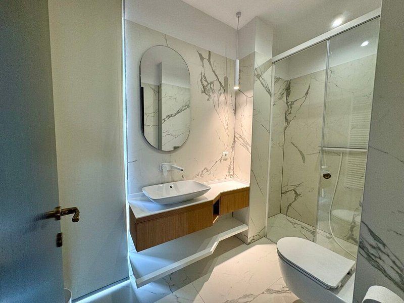 Vila lux de vanzare in cel mai dorit complex din Erou Iancu Nicolae-locatie rara - Poză 30