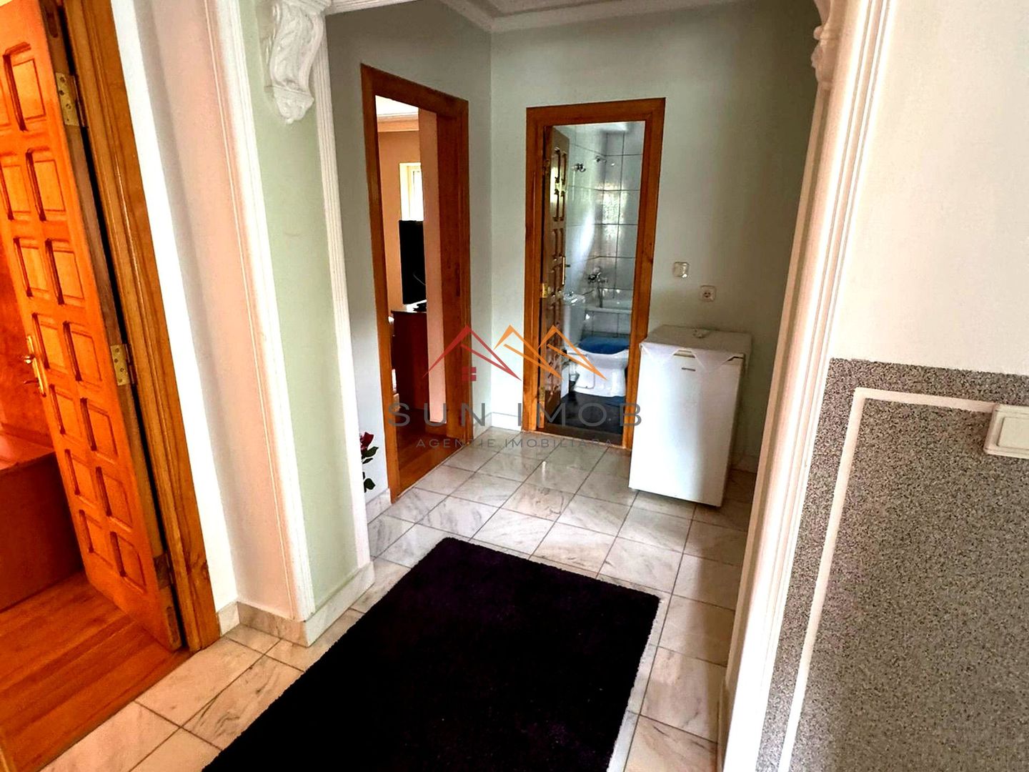 Oportunitate unică Valea Prahovei, hotel+vilă+business, teren 8137 mp - Poză 20
