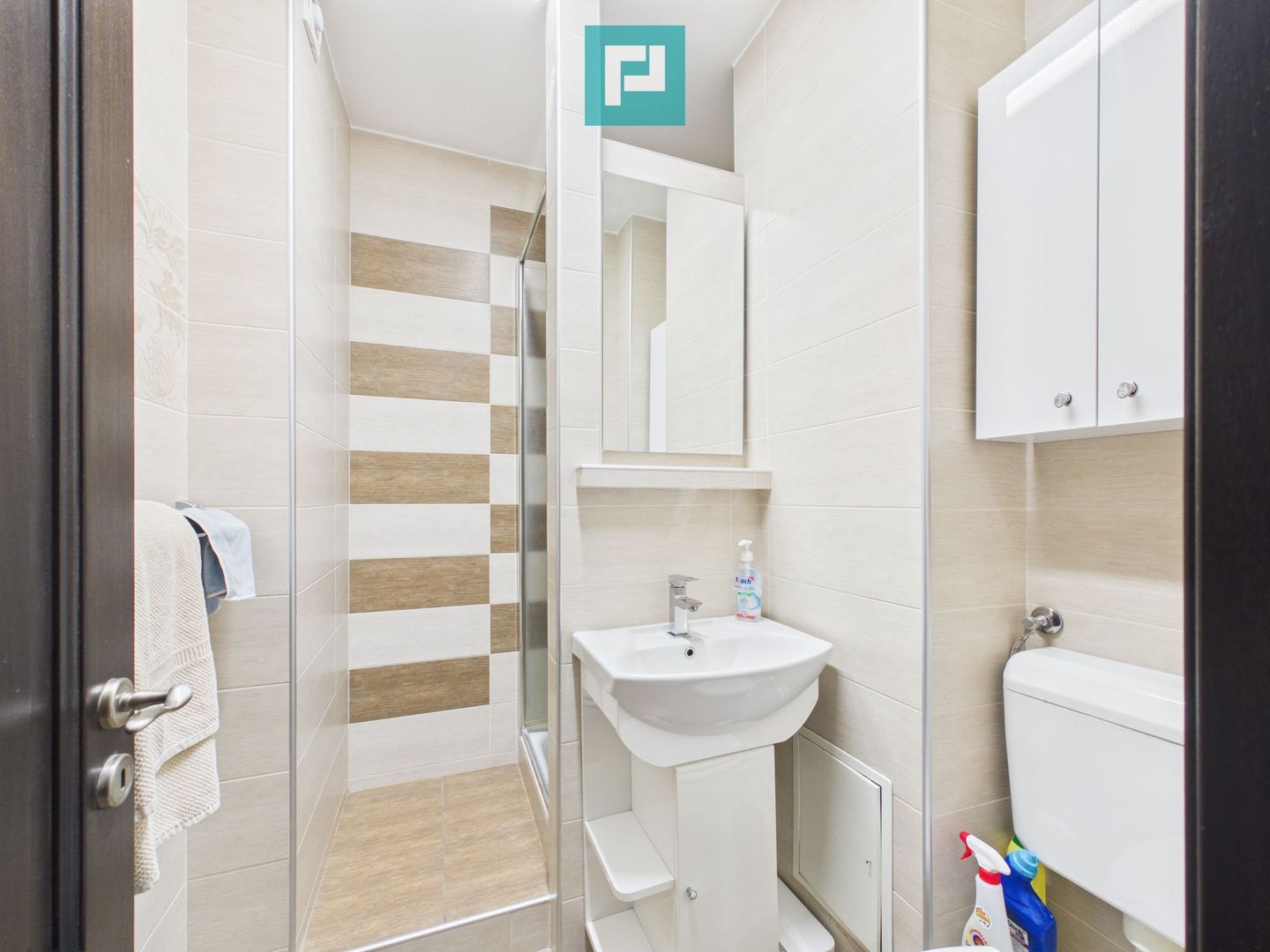 Apartament cu 3 camere decomandat, Str. Horia - Poză 13