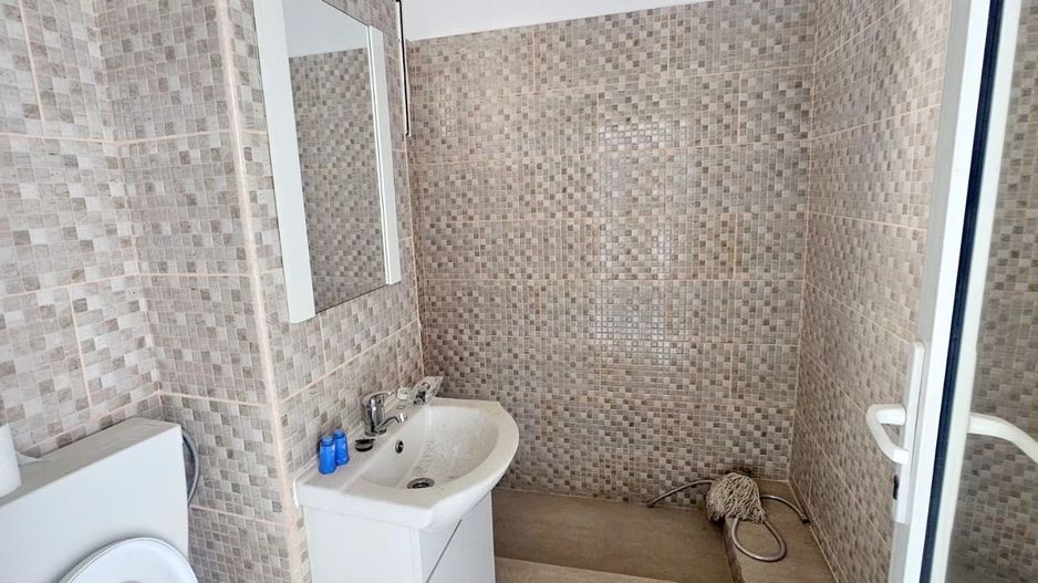 De vanzare apartament cu 2 camere, renovat, etaj9, Viziru 3, 43.000 euro - Poză 6