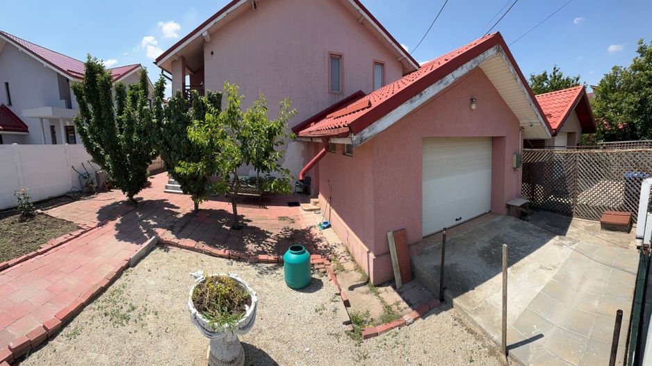 Vila P+1 cu terasă 255 mp + garaj 22,5 mp si teren 417 mp-Berceni ! - Poză 35