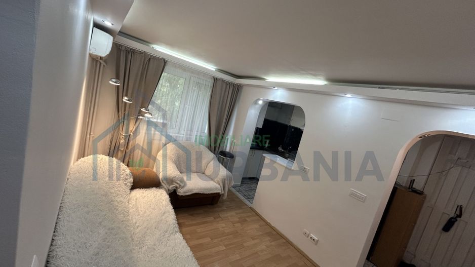 Apartament 3 camere de vânzare în Podu Roș, Iași - Poză 1