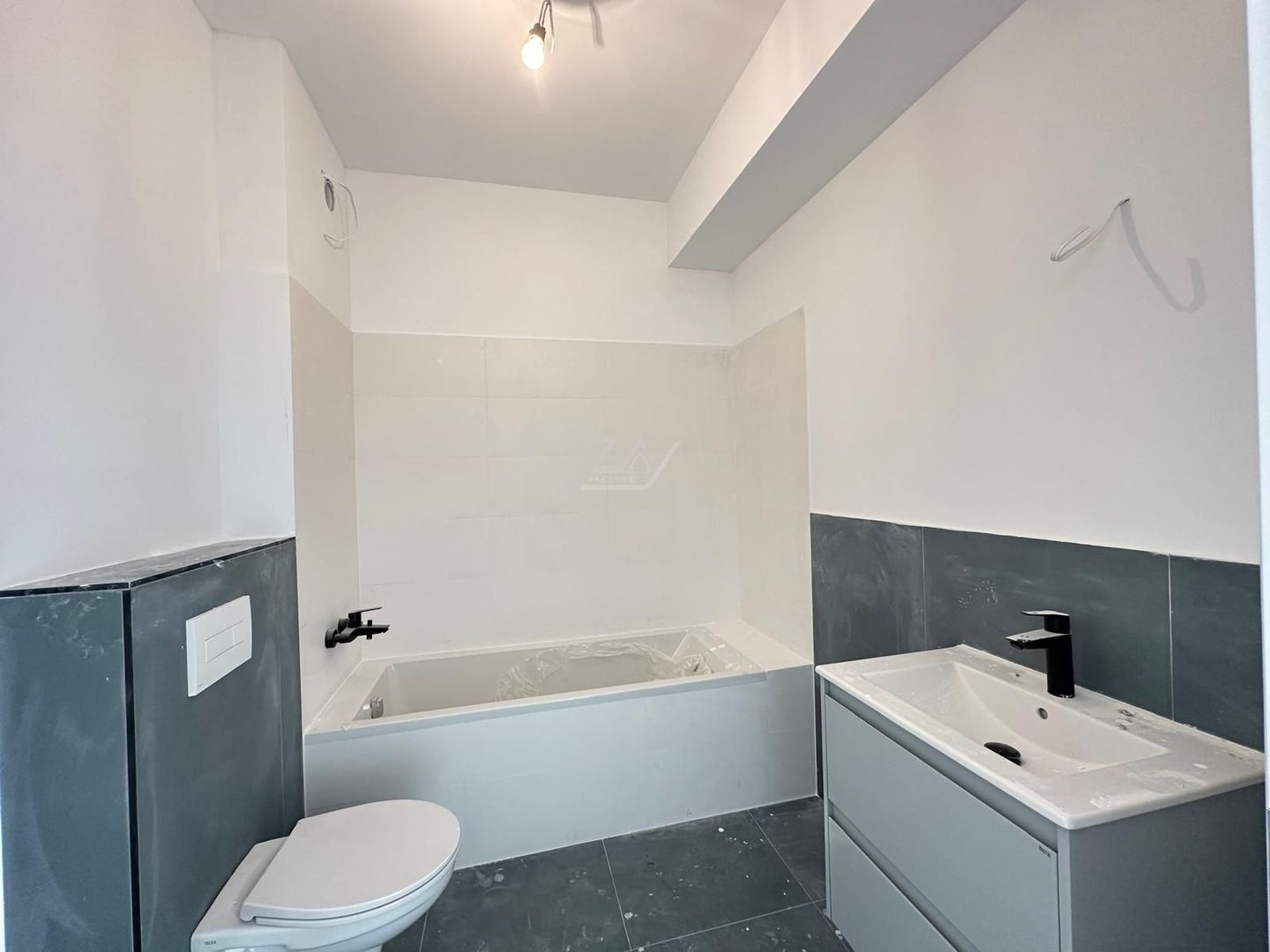 Etaj 2. Lift. Finisaje superioare. Loc de parcare. - Poză 5