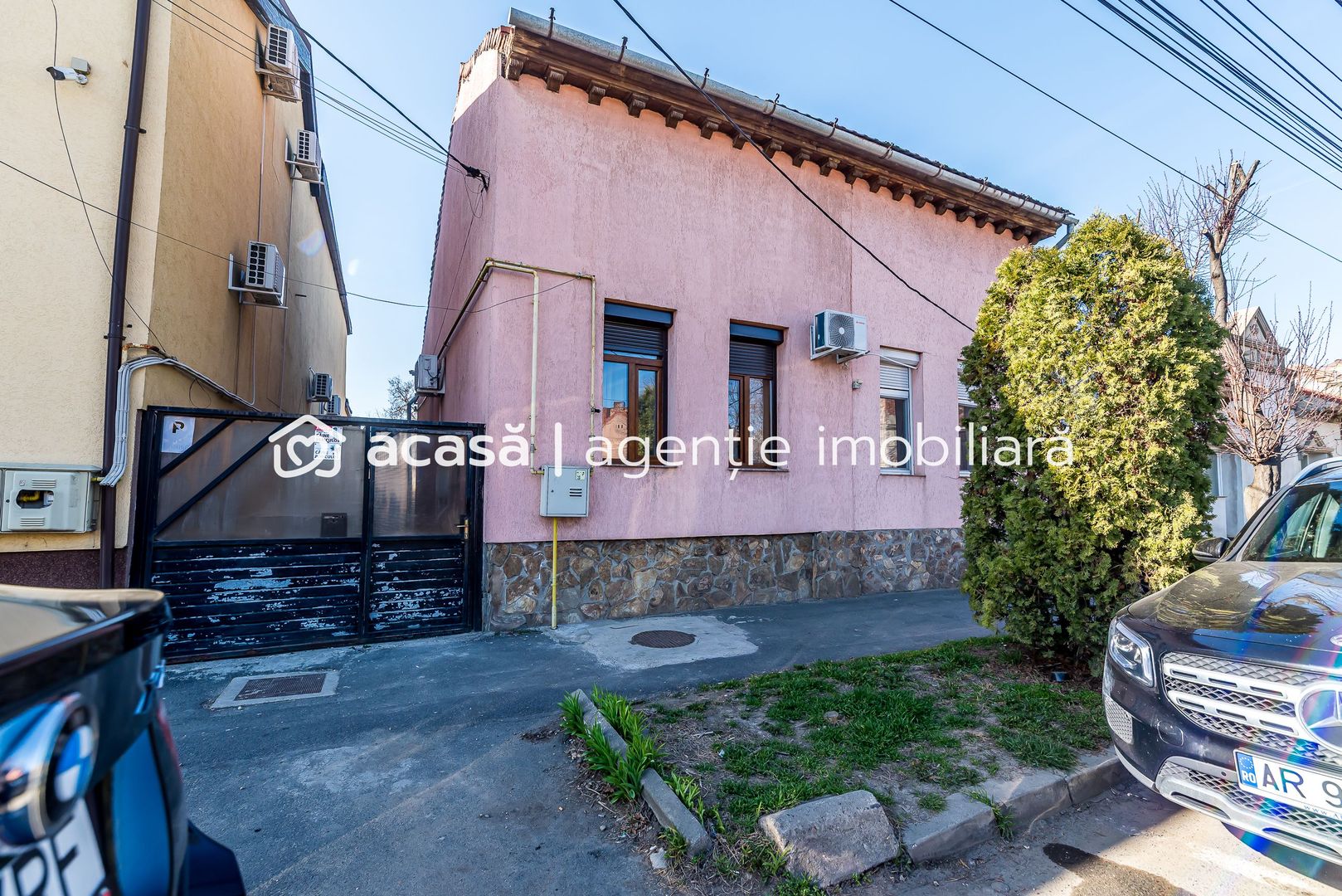 Apartament 2 camere in Parneava - Poză 1