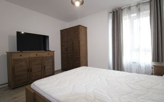 Aradului, 2 camere, centrala proprie - Poză 13