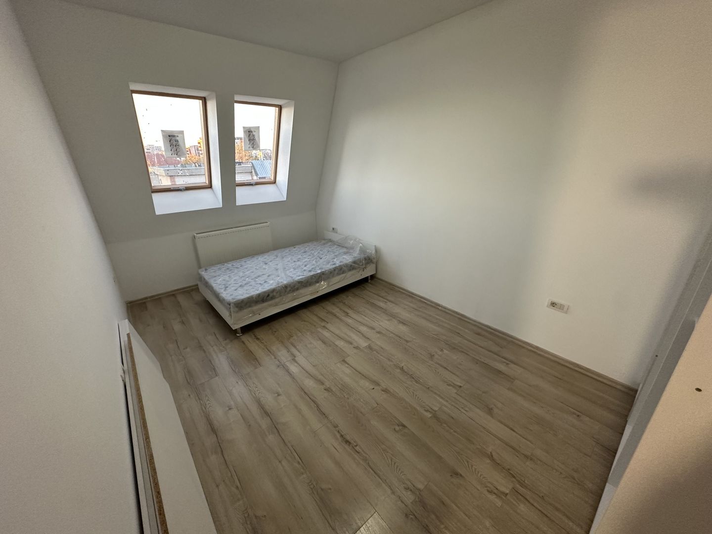 Apartment 3 camere 75 mp utili - Poză 5