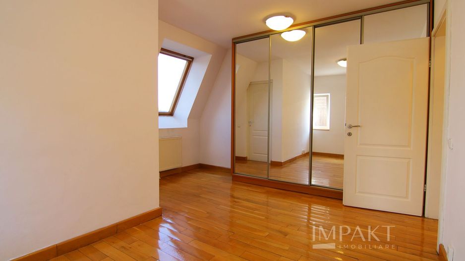 Casa individuala situata la 2 minute de Parcul Engels ! - Poză 14