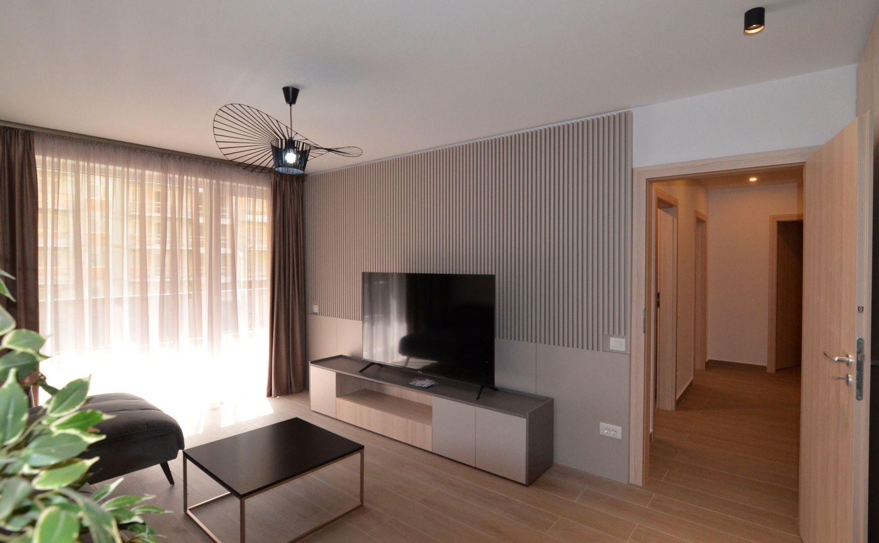 Inchiriere 2 camere cu parcare subterana URBAN PLAZA - Poză 3