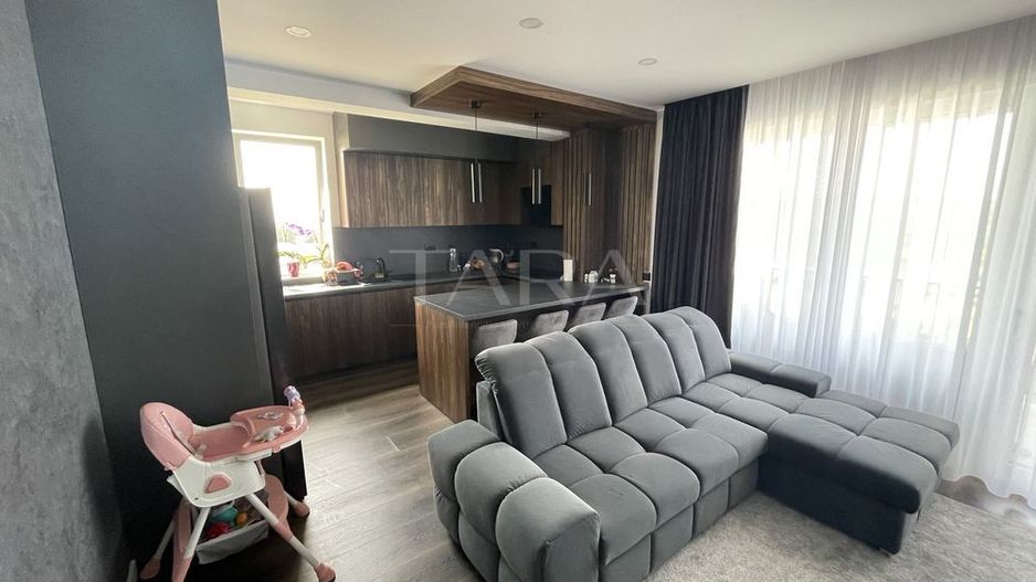 Apartament finisat premium, zona Vivo - Poză 1