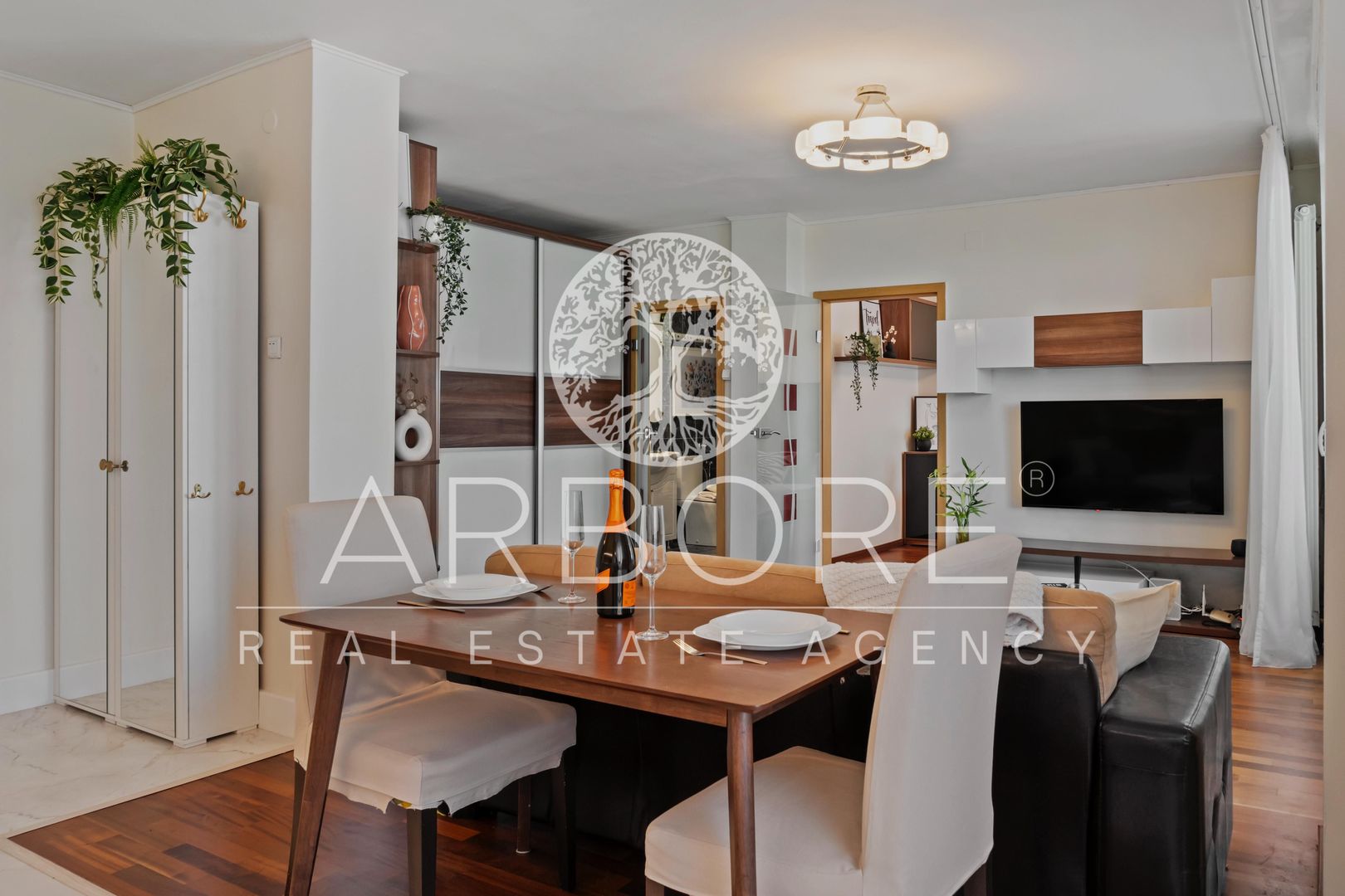 2 camere de închiriat Piața Romană – Magheru | Premium | Metrou 1 min - Poză 8