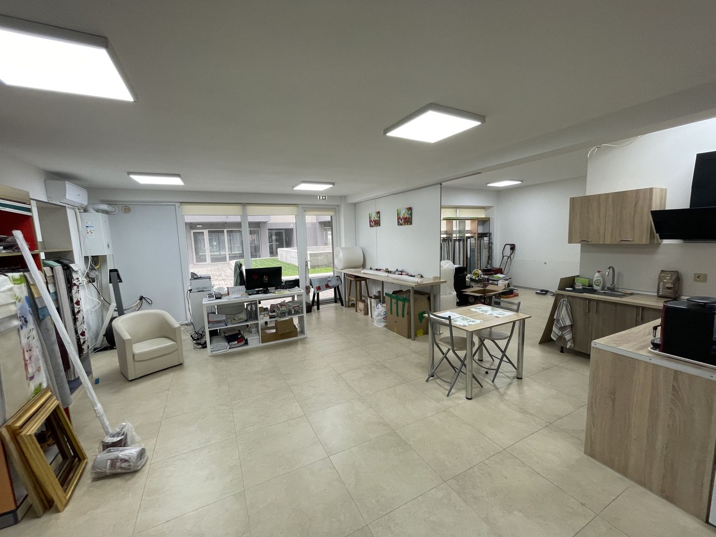 Spatiu Comercial / Birouri | Finisat | Loc de parcare inclus | Str. Marginii - Poză 1