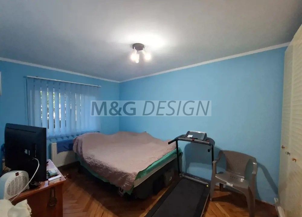 Apartament 3 camere Bucovina parter cu balcon - Poză 4
