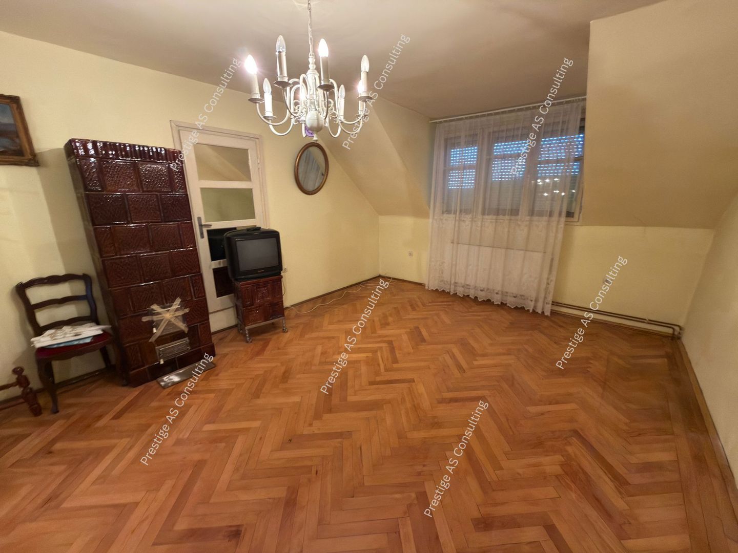 Casa individuala 2 apartamente | 310 mp utili |  clinica / birouri Elisabetin - Poză 1