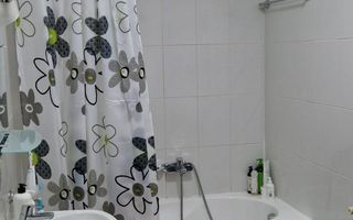 Apartament modern 2 camere, 52 mp + 5 mp balcon, et. 4/10 – Adama 2009 - Poză 3