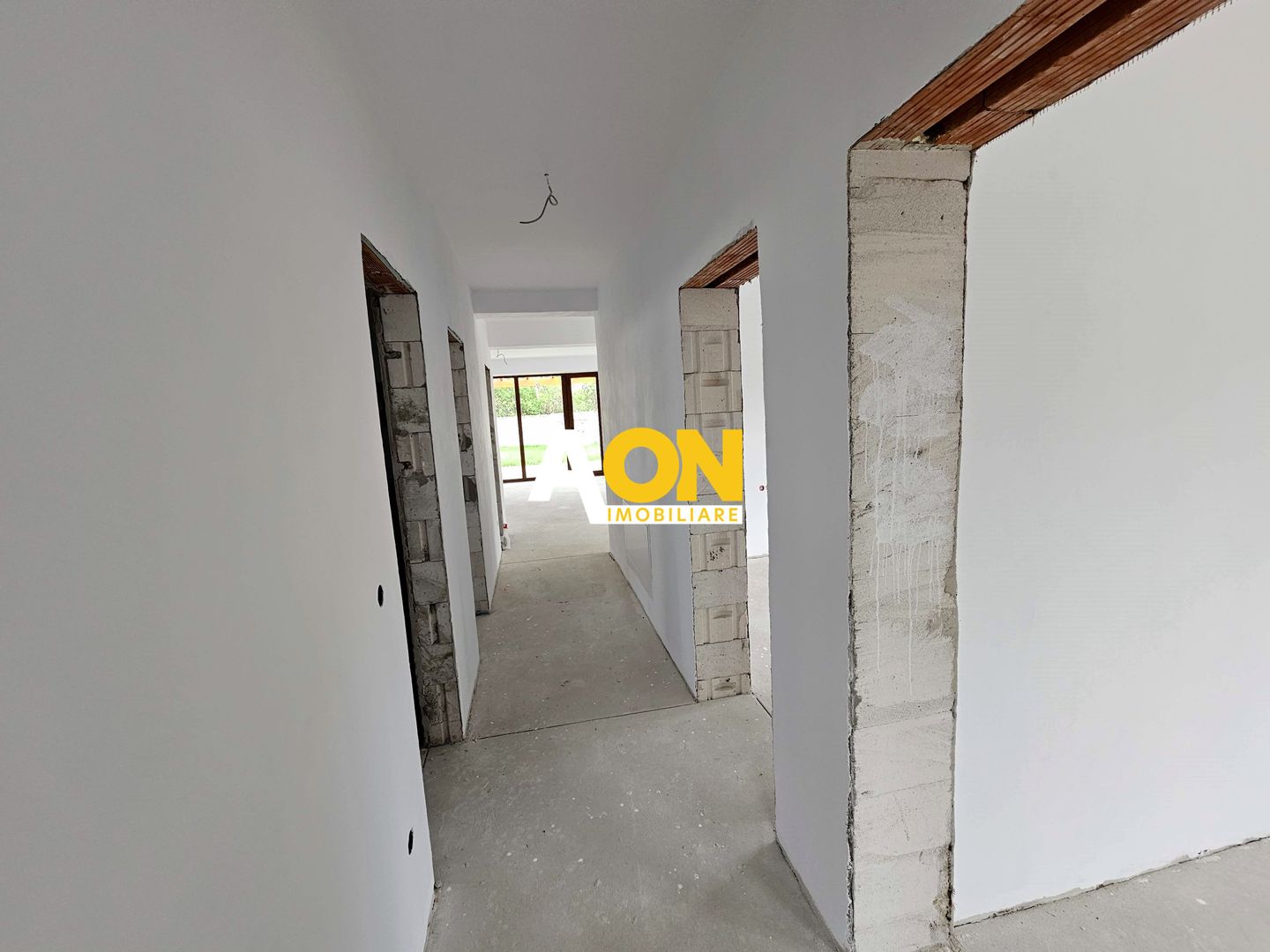 Casa semifinisata, 4 camere, 392 mp teren,  Barabant - Poză 12