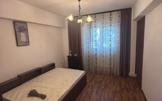 Apartament cu 3 camere de vânzare – zona Policlinică - Poză 3
