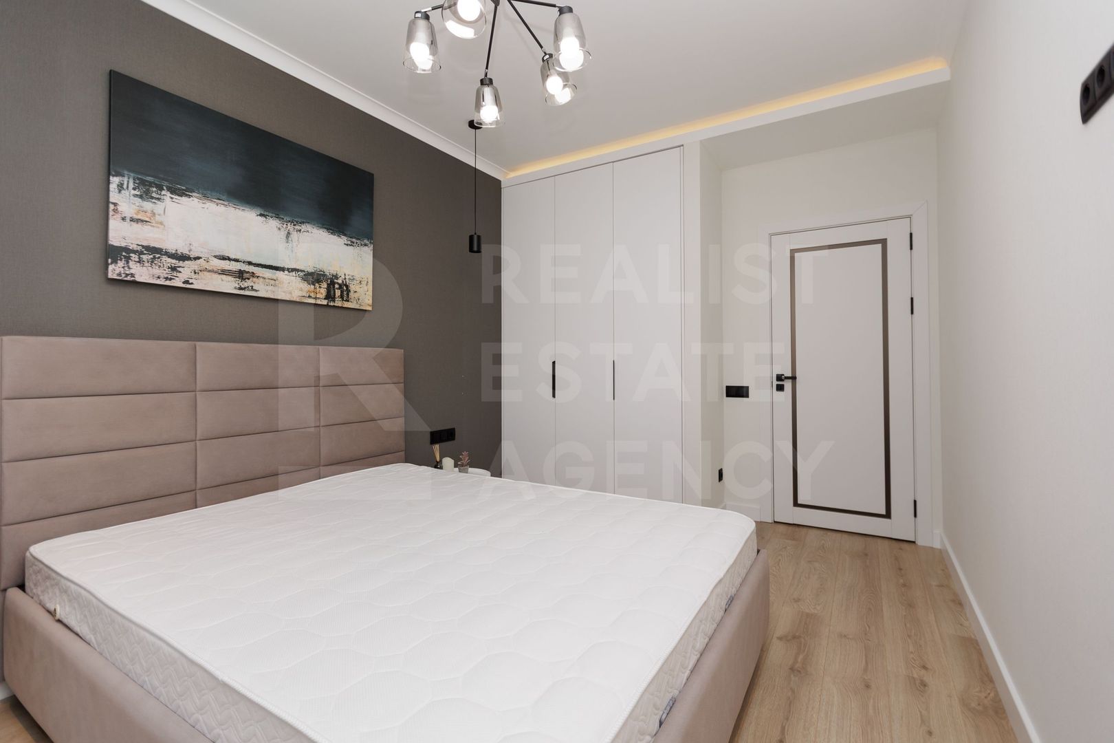 Chirie, apartament, 2 camere, strada Albişoara, Centru - Poză 2