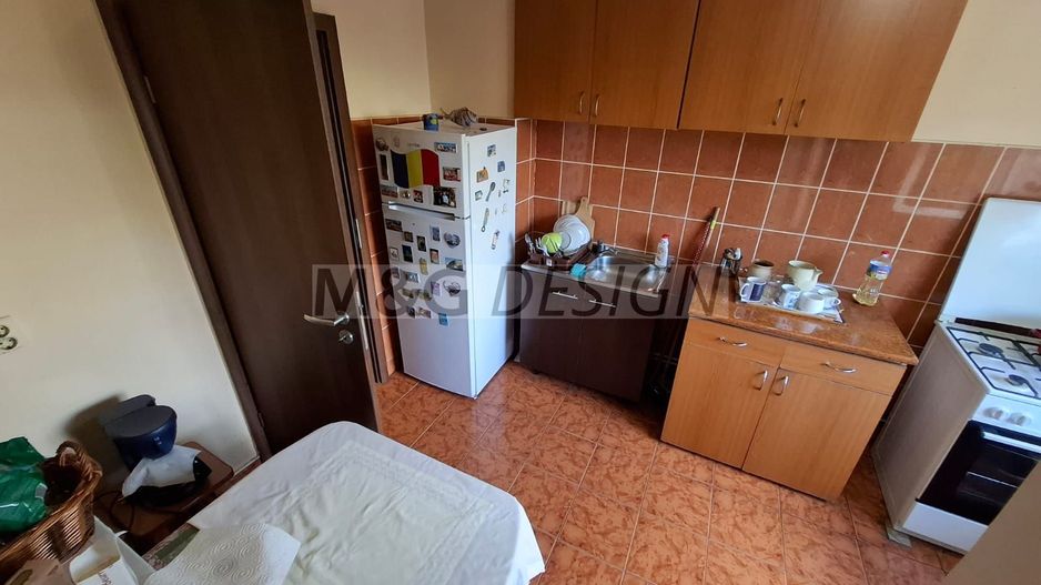 Aradului Vest, 3 camere decomandate, 2 bai, 2 balcoane, centrala gaz, - Poză 4