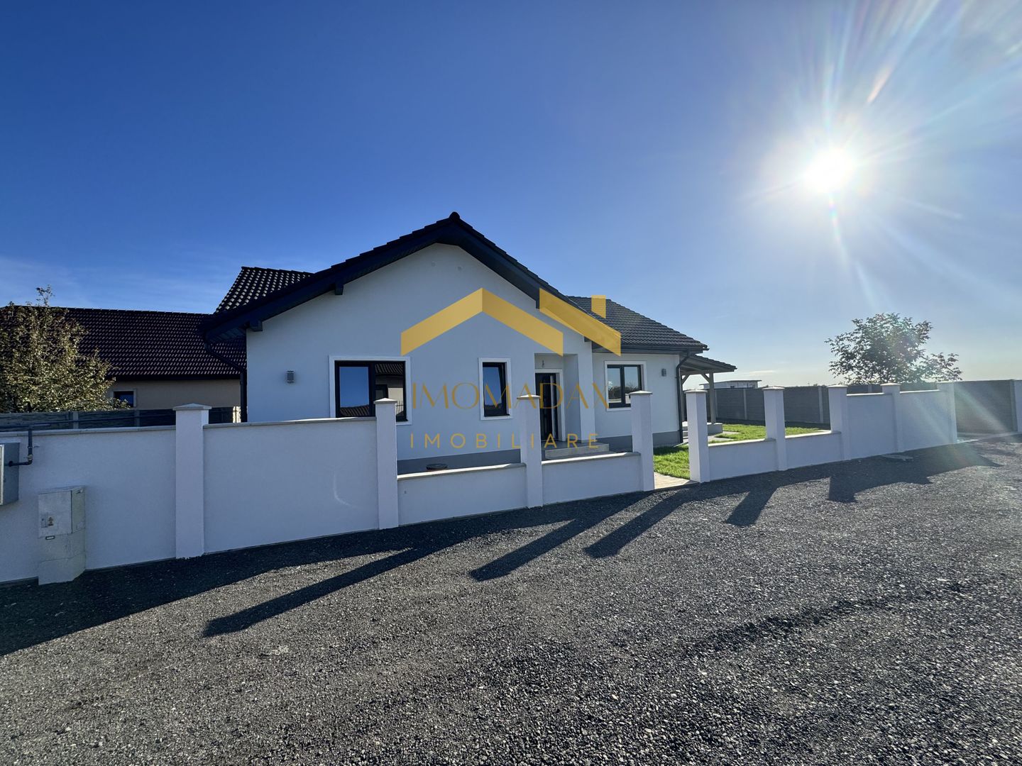 Utvin-Casa Individuală-4 Camere - Poză 1