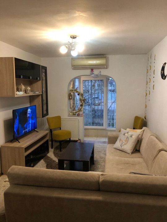 Inel II - Apartament cu 4 camere, 2 bai situat la parter cu balcon. - Poză 2