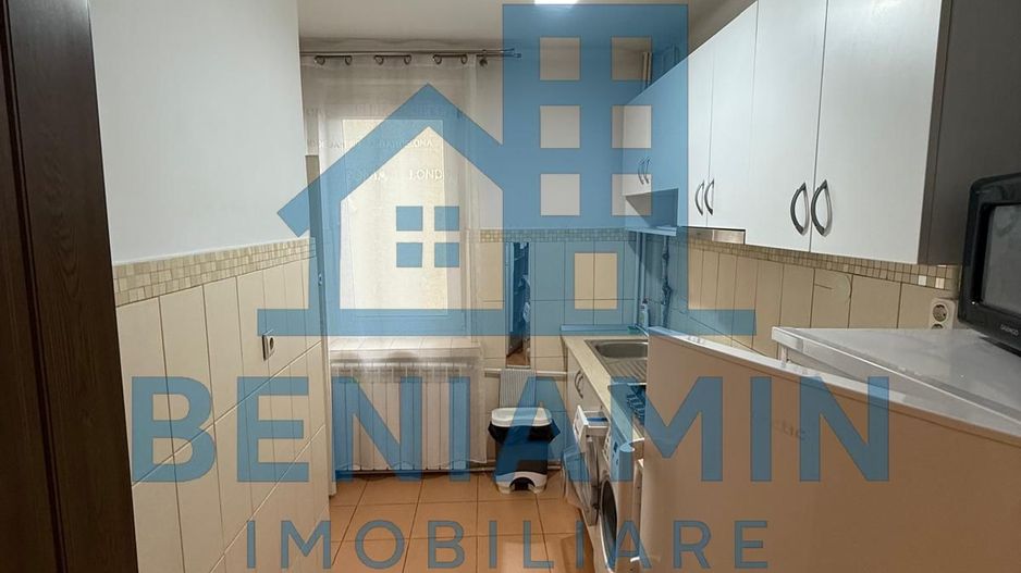 2 camere decomandat - etaj 3- mobilat - utilat - centru - Teatru - Poză 4