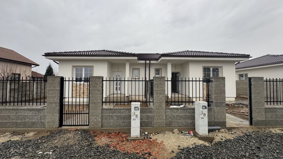 1\2 Duplex Parter Sag,3 Camere,2 Bai,Terasa Acoperita - Poză 1