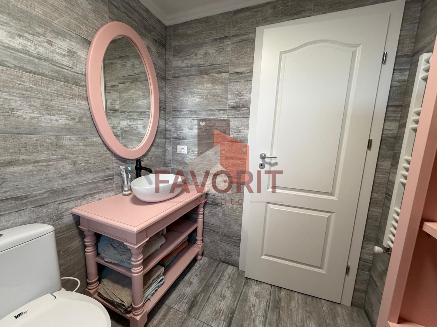 Duplex | 4 camere | Mobilat | Panouri solare | Asfalt | Utvin | - Poză 15