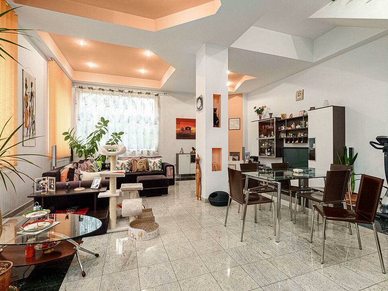 Vila pozitie excelenta | Piata Muncii - Poză 3