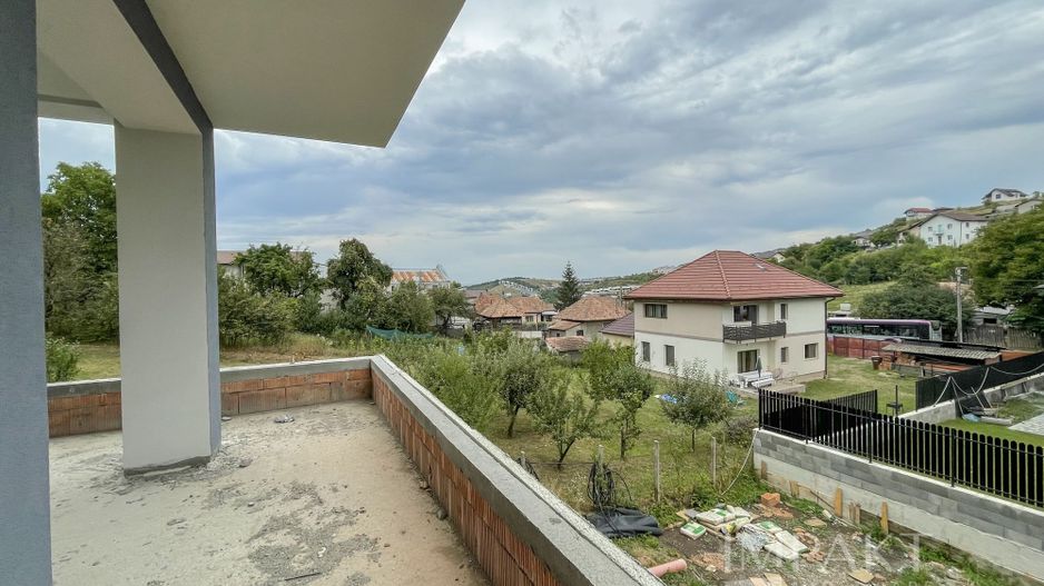 Casa tip duplex, in Dezmir! - Poză 17