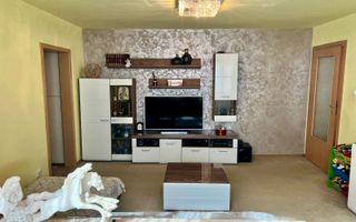 Apartament 3 camere semidecomandat, Girocului, aproape de Padurice - Poză 2