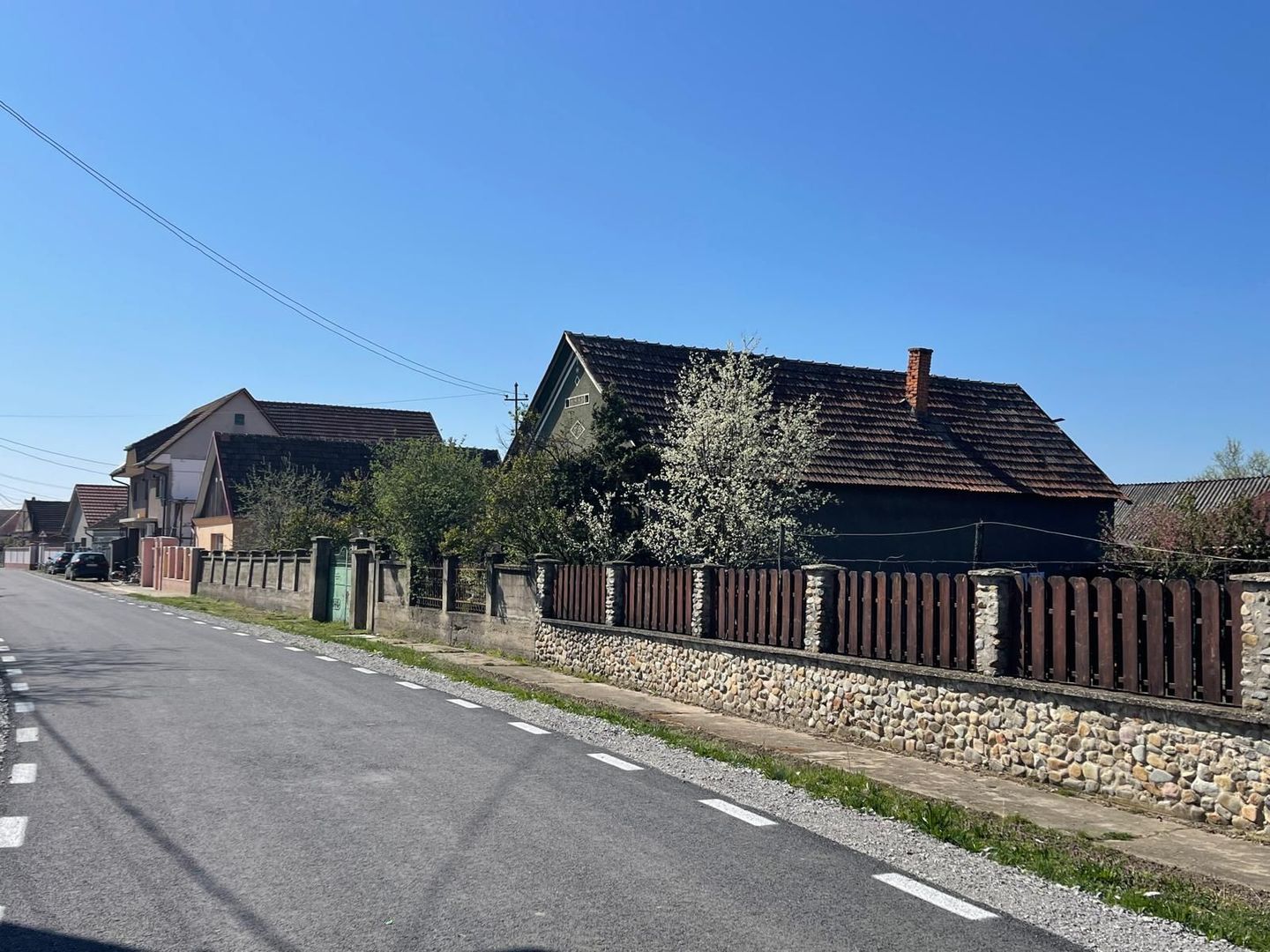 Casă tradițională la sat +teren 1.500 mp. Sat  Săbolciu-47000 euro neg - Poză 1