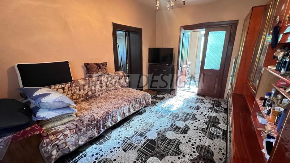 casa individuala Varias apa centrala pe gaz canalizare 1500mp - Poză 17