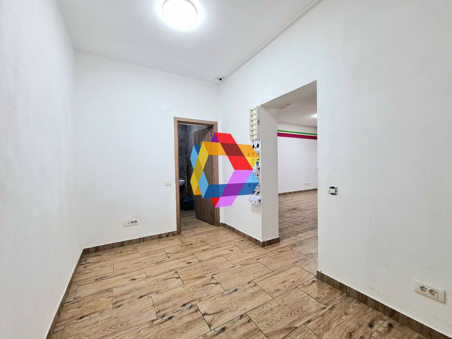 Spatiu de vanzare zona Coresi  -73 mp  # plus-imo.ro - Poză 5