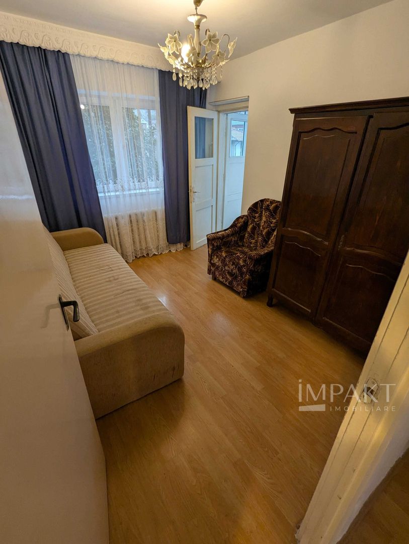 Apartament 4 camere decomandate, etaj intermediar,  zona Kaufland - Poză 2